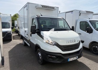 Photo du véhicule IVECO DAILY CHASSIS CABINE