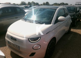 Photo du véhicule FIAT 500e BERLINE