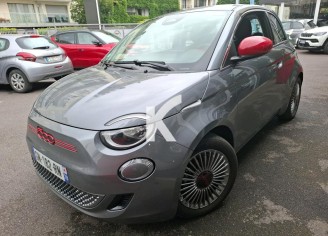 Photo du véhicule FIAT 500e BERLINE MY22 SERIE 1 STEP 2