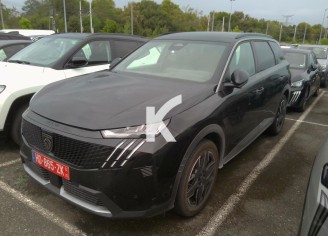 Photo du véhicule PEUGEOT 5008