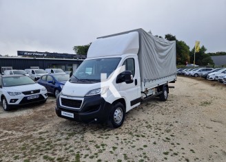 Photo du véhicule PEUGEOT BOXER CHASSIS CABINE