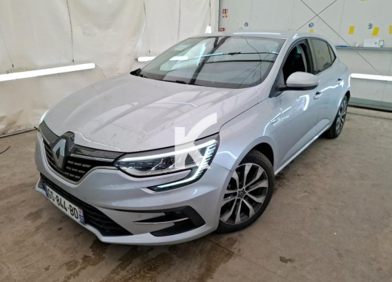 RENAULT MEGANE IV BERLINERENAULT MEGANE IV BERLINE : image 1