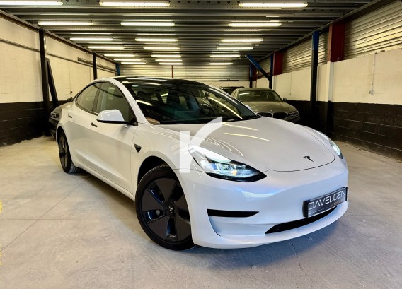 TESLA MODEL 3TESLA MODEL 3 : image 1