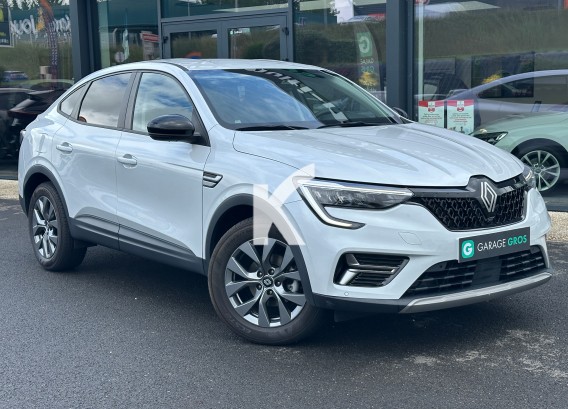 RENAULT ARKANARENAULT ARKANA : image 1