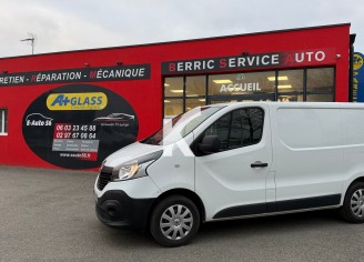 Photo du véhicule RENAULT TRAFIC FOURGON