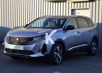 Photo du véhicule PEUGEOT 5008