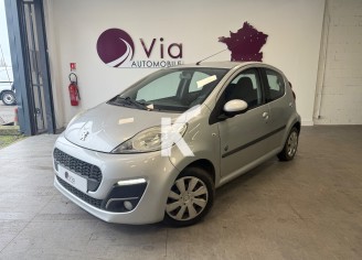Photo du véhicule PEUGEOT 107