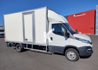 Photo du véhicule IVECO DAILY CHASSIS CABINE