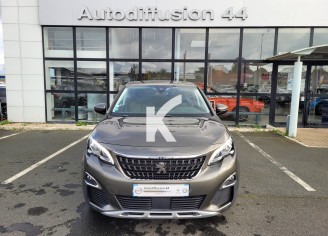 Photo du véhicule PEUGEOT 3008