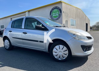 Photo du véhicule RENAULT CLIO III