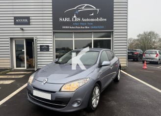 Photo du véhicule RENAULT MEGANE III BERLINE