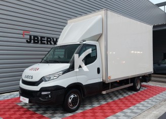 Photo du véhicule IVECO DAILY CHASSIS CABINE