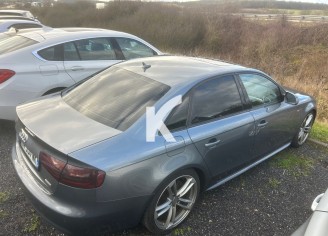 Photo du véhicule AUDI A4