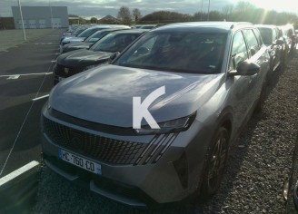 Photo du véhicule PEUGEOT 5008