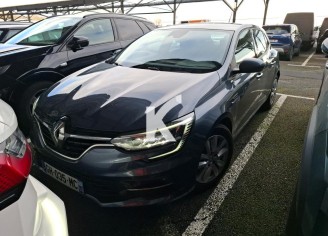 Photo du véhicule RENAULT MEGANE IV BERLINE