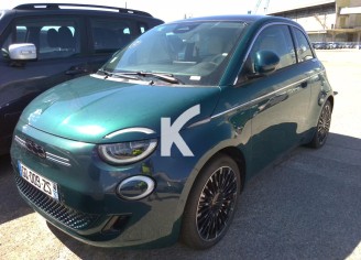 Photo du véhicule FIAT 500e BERLINE