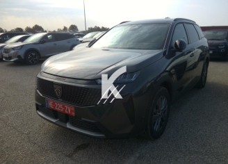 Photo du véhicule PEUGEOT 5008