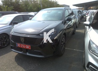 Photo du véhicule PEUGEOT 5008