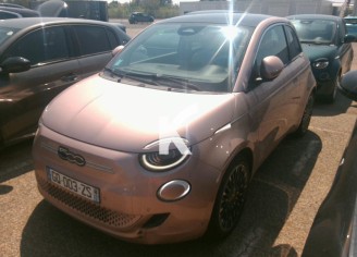 Photo du véhicule FIAT 500e BERLINE
