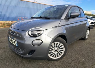 Photo du véhicule FIAT 500e BERLINE