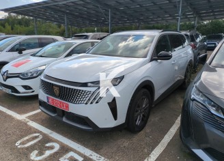 Photo du véhicule PEUGEOT 5008