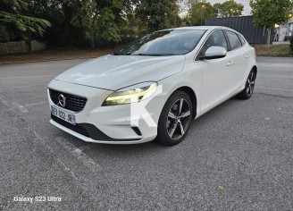 Photo du véhicule VOLVO V40