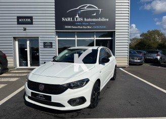 Photo du véhicule FIAT TIPO 5 PORTES