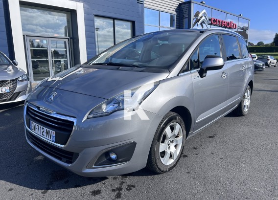 PEUGEOT 5008PEUGEOT 5008 : image 1