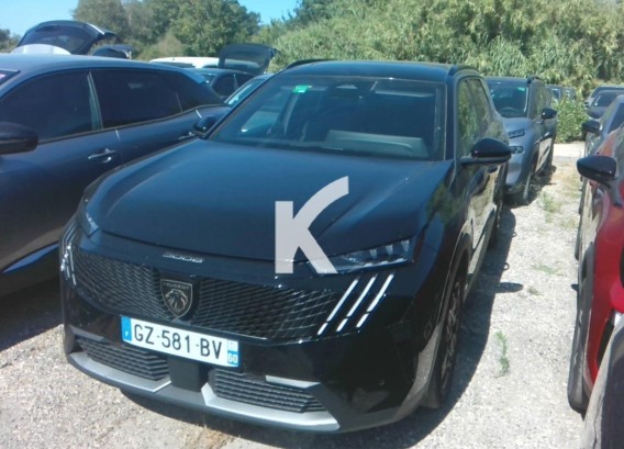 PEUGEOT 5008PEUGEOT 5008 : image 1