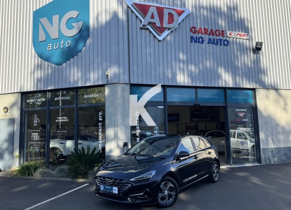 HYUNDAI i30HYUNDAI i30 : image 1