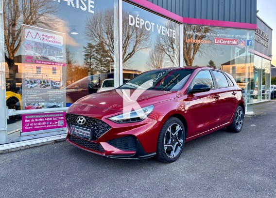 HYUNDAI i30HYUNDAI i30 : image 1