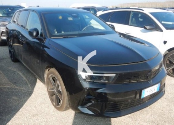 OPEL ASTRA SPORTS TOUREROPEL ASTRA SPORTS TOURER : image 1