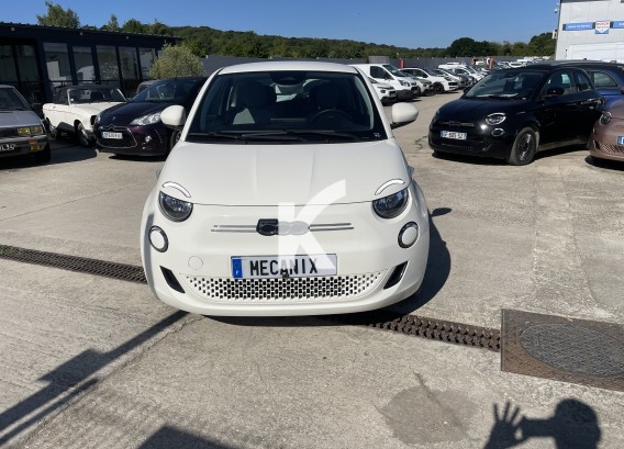 FIAT 500e BERLINEFIAT 500e BERLINE : image 1