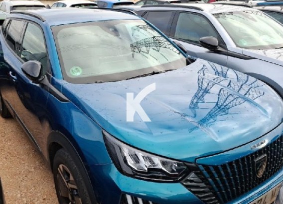 PEUGEOT 2008PEUGEOT 2008 : image 1