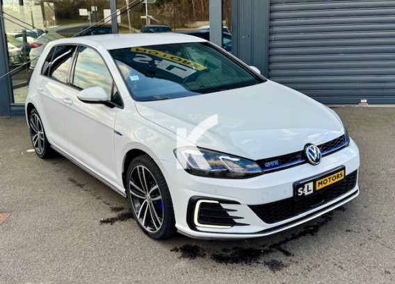 VOLKSWAGEN GOLFVOLKSWAGEN GOLF : image 1