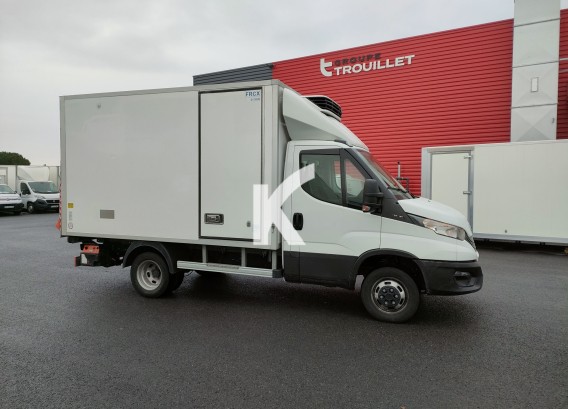IVECO DAILY CHASSIS CABINEIVECO DAILY CHASSIS CABINE : image 1