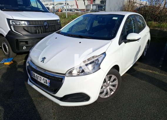 PEUGEOT 208PEUGEOT 208 : image 1