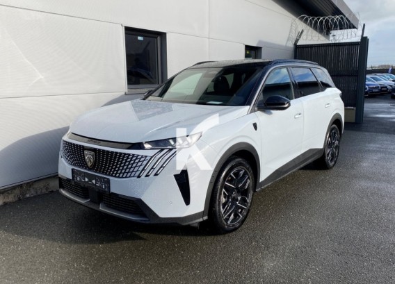 PEUGEOT 5008PEUGEOT 5008 : image 1