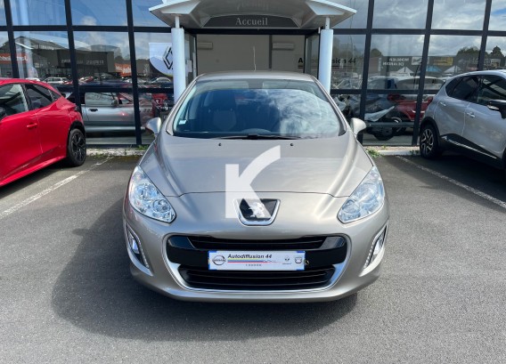 PEUGEOT 308PEUGEOT 308 : image 1