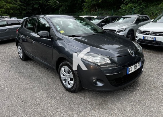 RENAULT MEGANE III BERLINE BUSINESSRENAULT MEGANE III BERLINE BUSINESS : image 1