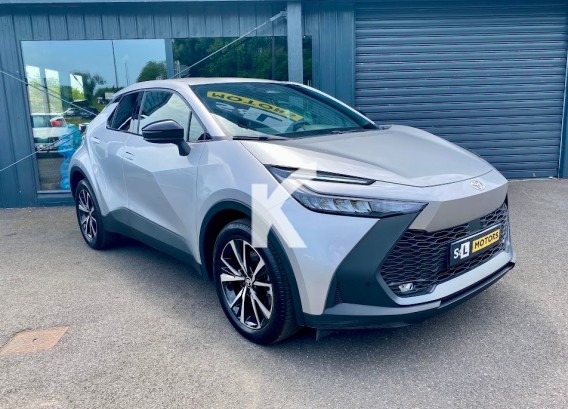TOYOTA C-HRTOYOTA C-HR : image 1